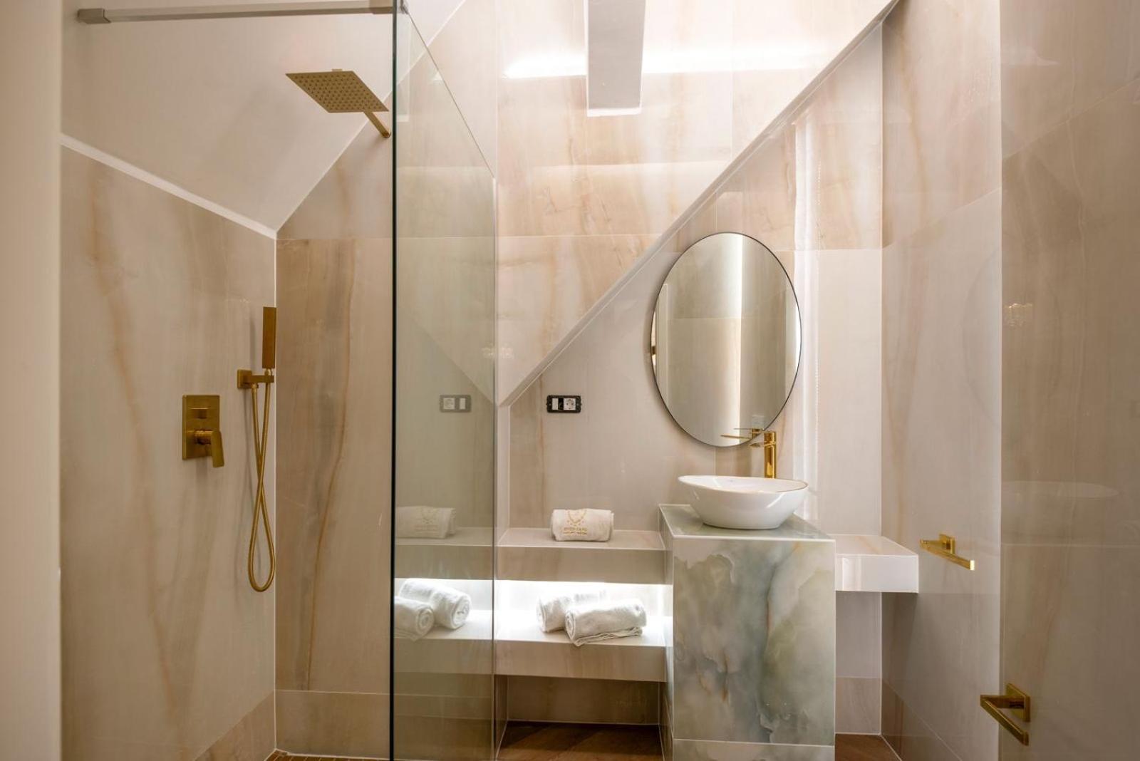 Vip Jacuzzi Luxury Apartamento Budapeste Exterior foto